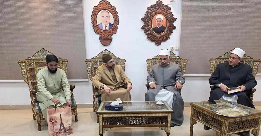 Professor Dr Hassan Mohi-ud-Din Qadri meeting Professor Dr Ramadan Abdullah Al Sawi Vice President Al Azhar University