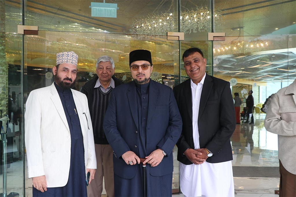 Prof. Dr. Hussain Mohi-ud-Din Qadri meeting with Executive Council of Minhaj-ul-Quran International Hong Kong