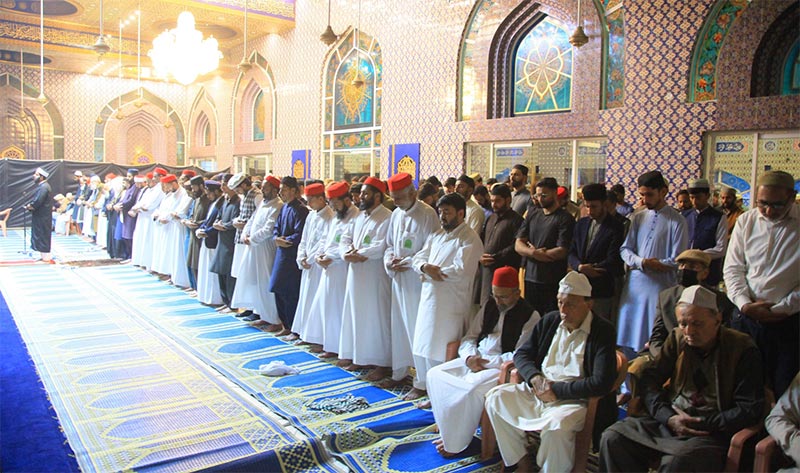 First Taraweeh Jamia Shaykh ul Islam Lahore