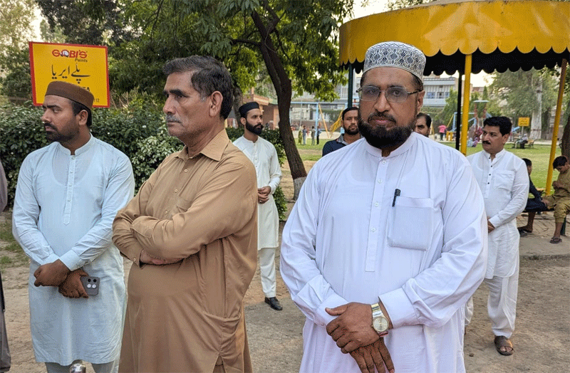 Funeral Prayer of MQI Worker Master Mahmood Tariq Qadri
