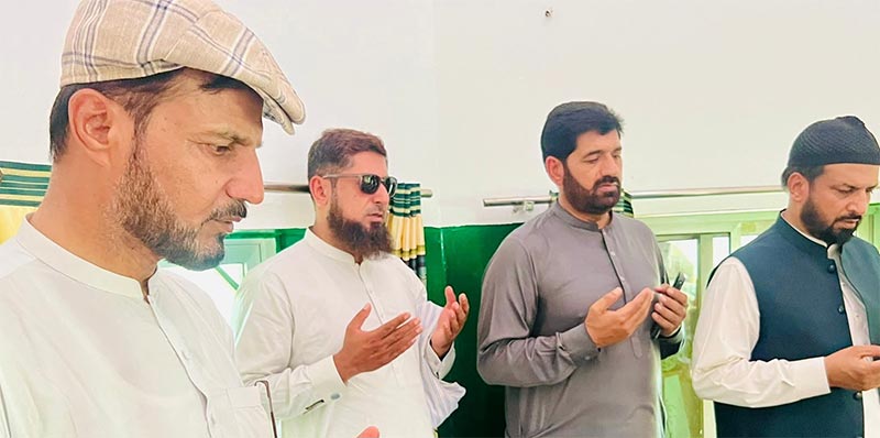MQI Leaders Attend Funeral Prayer of Pir Mukhtar Ahmad Badr
