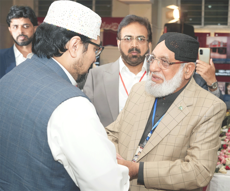 Minhajians Welcomes Dr Hussain Qadri at UNESCO Chair Ceremony