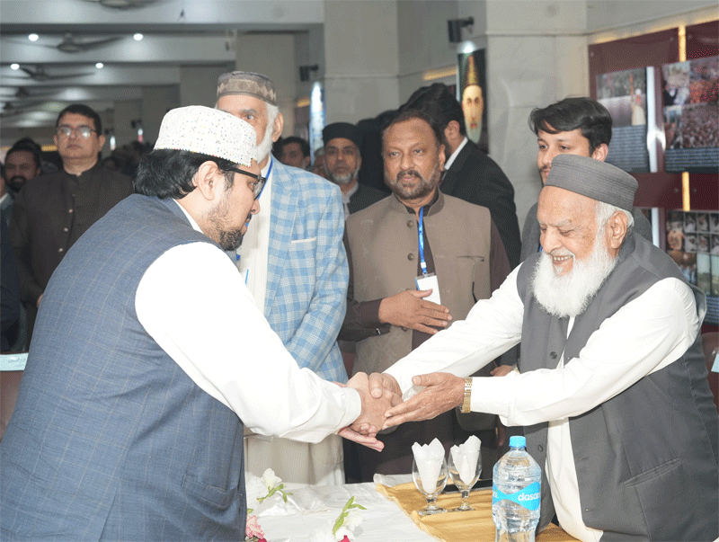 Minhajians Welcomes Dr Hussain Qadri at UNESCO Chair Ceremony