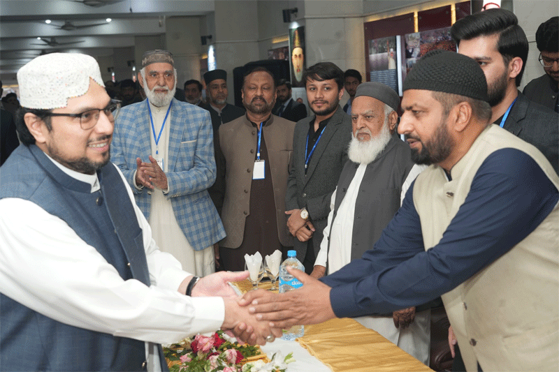 Minhajians Welcomes Dr Hussain Qadri at UNESCO Chair Ceremony