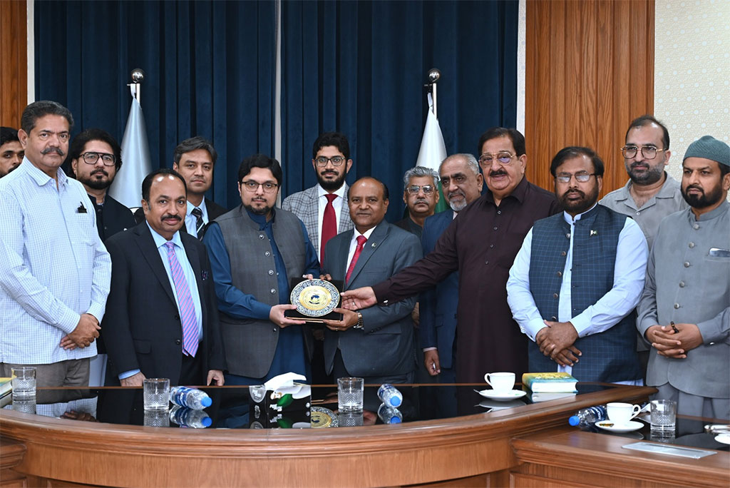 Prof Dr Hussain Mohi ud Din Qadri Meets Parliamentary Delegation