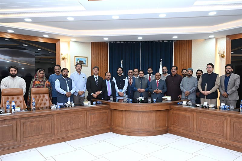Prof Dr Hussain Mohi ud Din Qadri Meets Parliamentary Delegation