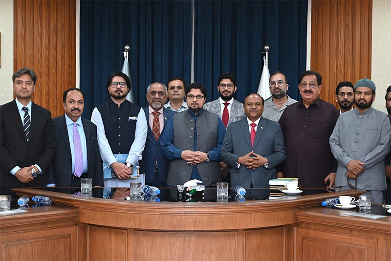 Prof Dr Hussain Mohi ud Din Qadri Meets Parliamentary Delegation