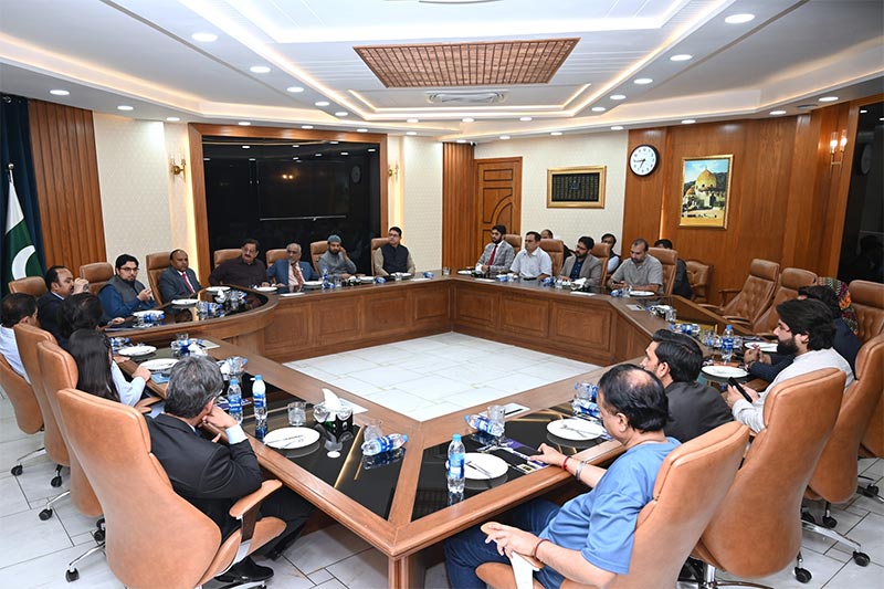 Prof Dr Hussain Mohi ud Din Qadri Meets Parliamentary Delegation