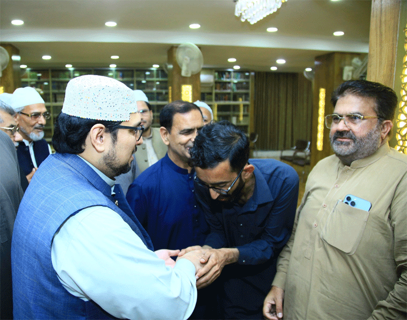 Prof Dr Hussain Qadri Friday Praying and workers meeting