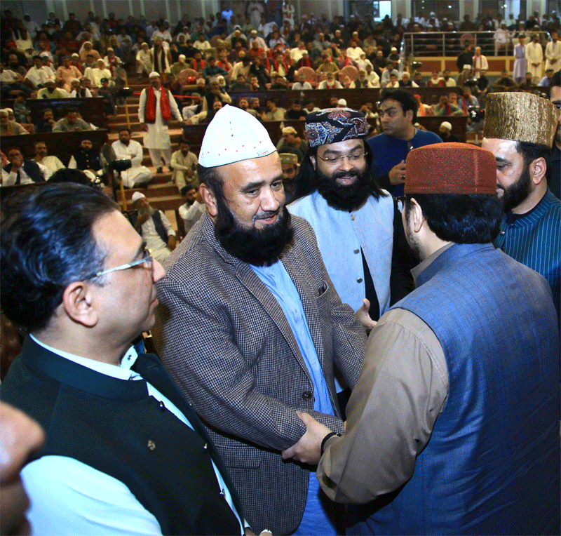 Prof Dr Hussain Qadri Meets Ullama Ewan e Iqbal Condolence Reference