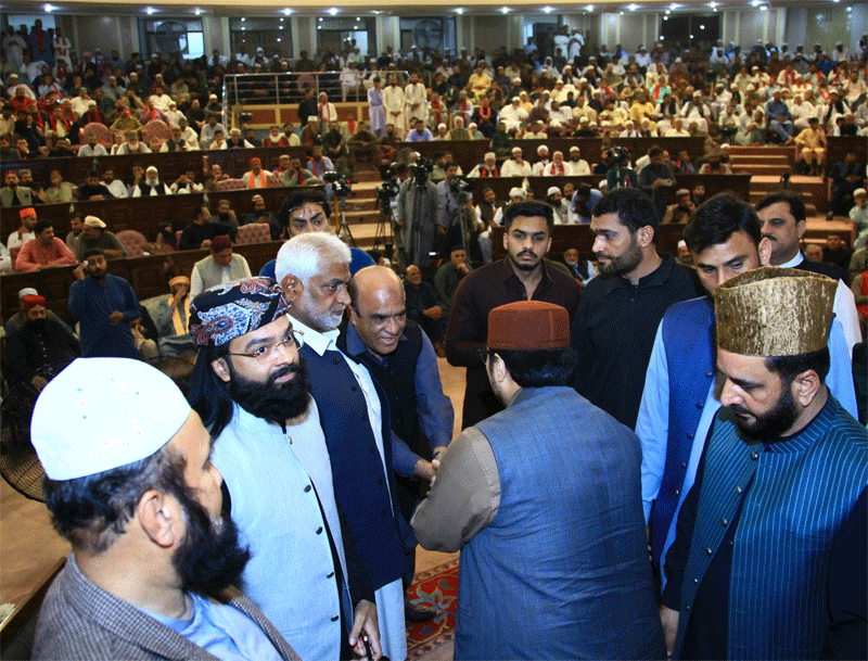 Prof Dr Hussain Qadri Meets Ullama Ewan e Iqbal Condolence Reference
