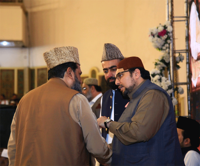 Prof Dr Hussain Qadri Meets Ullama Ewan e Iqbal Condolence Reference