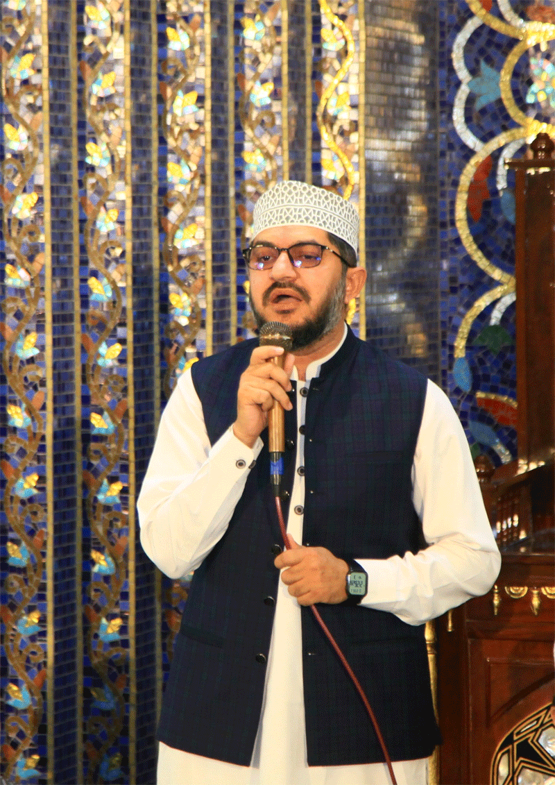 Quran Khawani for Brig. Iqbal Ahmad Khan at jamay shaykh ul islam