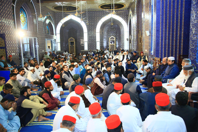 Quran Khawani for Brig. Iqbal Ahmad Khan at jamay shaykh ul islam