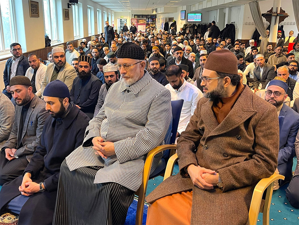 Shaykh ul Islam Offers Jummah Prayer at MQI Norway 2026