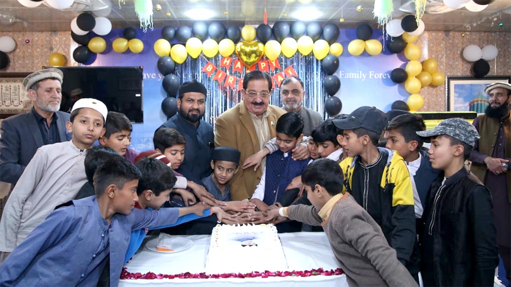 آغوش آرفن کیئر ہوم میں شیخ الاسلام ڈاکٹر محمد طاہرالقادری کی 75 ویں سالگرہ کی تقریب کا انعقاد