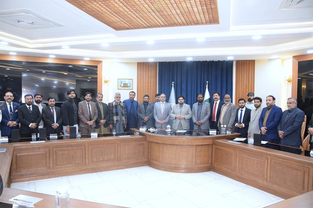dr hussain qadri meeting minhaj university ambassadors punjab