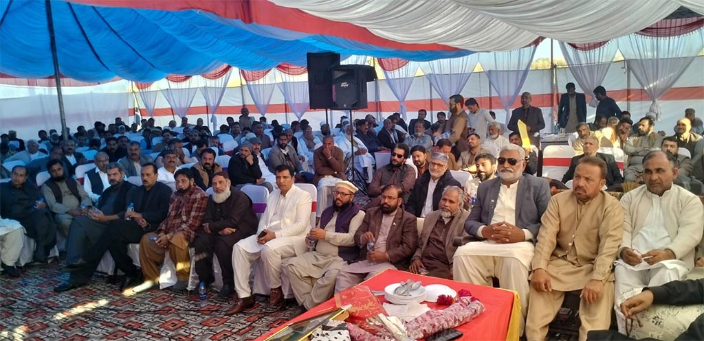 Khurram Nawaz Gandapur addressing Sheikh-ul-Islam Conference and foundation stone ceremony of Islamic Center Alipur Chatha