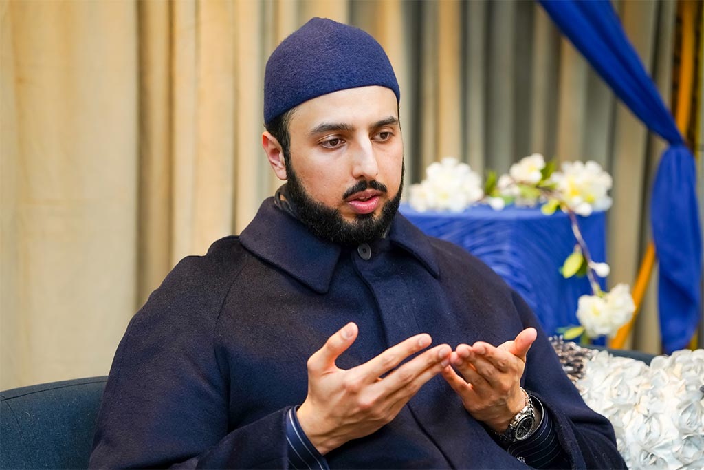 Shaykh Hammad Mustafa al-Madani al-Qadri speaking at Minhaj-ul-Quran Islamic Centre Oslo