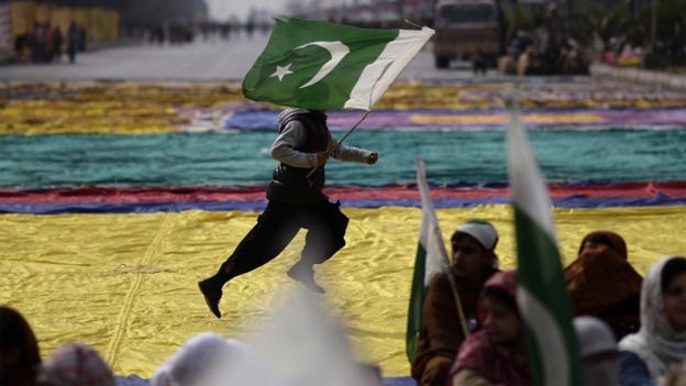 Dr Tahir-ul-Qadri Democracy Long March Pakistan