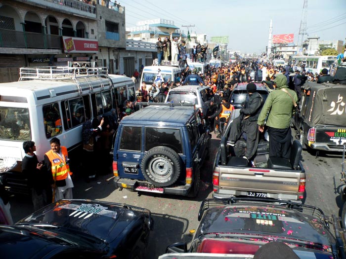 Dr Tahir-ul-Qadri Democracy Long March Pakistan