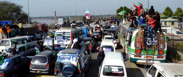 Dr Tahir-ul-Qadri Democracy Long March Pakistan