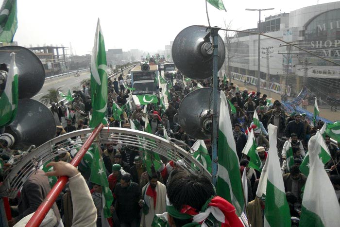 Dr Tahir-ul-Qadri Democracy Long March Pakistan