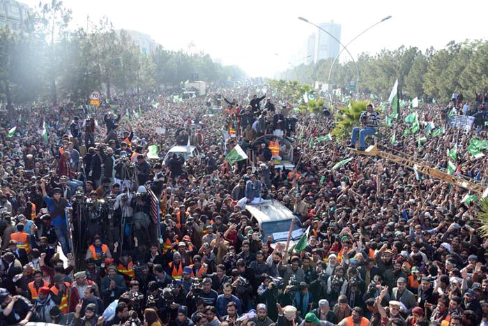 Dr Tahir-ul-Qadri Democracy Long March Pakistan Green Revolution