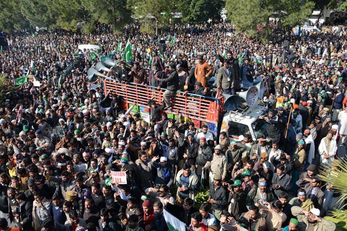 Dr Tahir-ul-Qadri Democracy Long March Pakistan Green Revolution