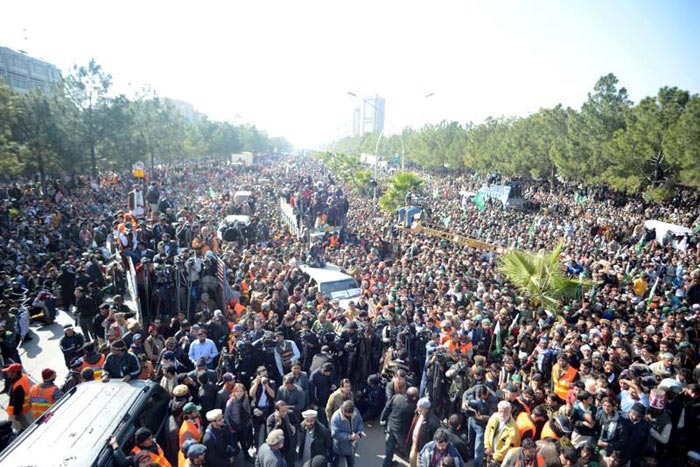 Dr Tahir-ul-Qadri Democracy Long March Pakistan Green Revolution