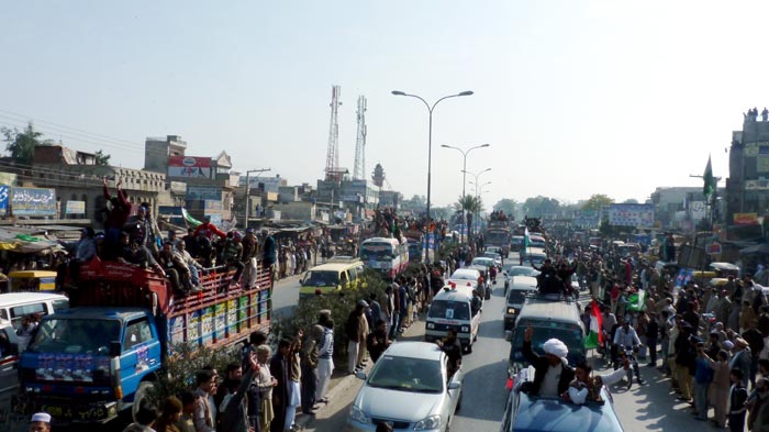 Dr Tahir-ul-Qadri Democracy Long March Pakistan