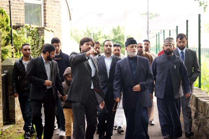 Shaykh-ul-Islam visits Bradford Mega Project site