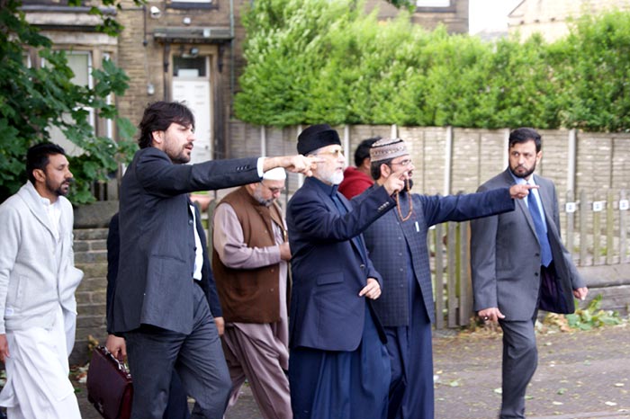 Shaykh-ul-Islam visits Bradford Mega Project site