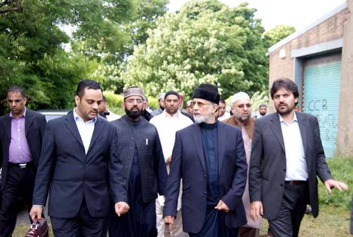 Shaykh-ul-Islam visits Bradford Mega Project site