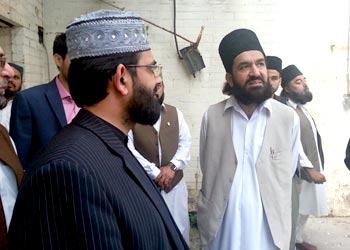 Peer Naqeeb ur Rehman Sahib visits Mega Project site