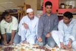 منہاج القرآن انٹرنیشنل آئرلینڈ کے زیراہتمام شہاب خان کی رہائشگاہ پر حلقہ گوشہ درود کی محفل