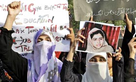 MWL protests against attack on Malala Yousufzai
