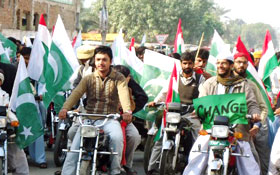ڈیرہ غازی خان : منہاج القرآن یوتھ لیگ کے زیراہتمام پاکستان بچاؤ موٹر سائیکل ریلی
