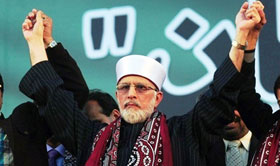 Being a dual national does not make Tahirul Qadri a traitor