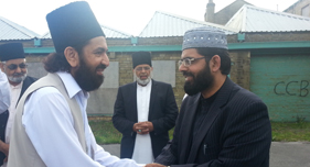 UK: Peer Naqeeb-ur-Rehman visits MQI project in Bradford