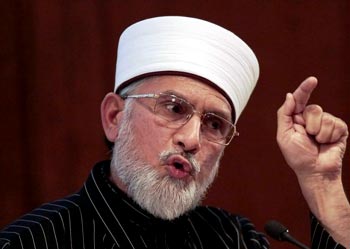 Dr Tahir-ul-Qadri warns of threats to the country
