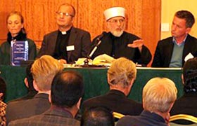 ڈاکٹر طارالقادری کا ڈینش ٹی وی کو (دشت گردی کے خلاف فتوی) پر خصوصی انٹرویو