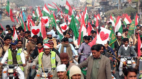 لودہراں: تحریک منہاج القرآن کی جشن میلاد النبی (ص) کے سلسلہ میں موٹر سائیکل ریلی