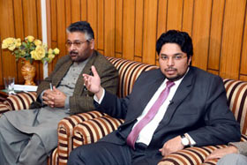 A delegation of South Asian Columnist Association meets Dr Hussain Mohi-ud-Din  Qadri