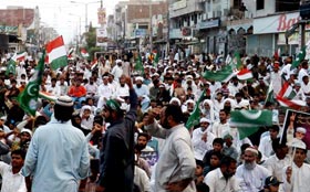 PAT (DG Khan) stages big demonstration on May 11