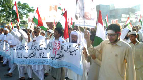 مردان: پاکستان عوامی تحریک کے کارکنوں کا سانحہ لاہور کیخلاف احتجاجی مظاہرہ