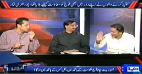 Talat Hussain (Anchor), Javed Chaudhry (Anchor) and Kashif Abbasi (Anchor) in Kyun on Dunya News