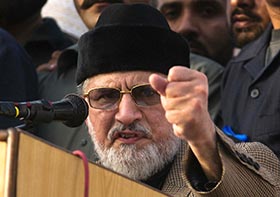 No room for martial law; govt will last few hours only: Qadri