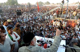 Give me two-thirds majority, I'll change the system: Dr Tahir ul Qadri