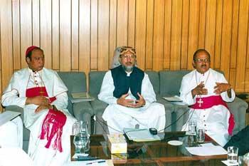 Dr Tahir-ul-Qadri expresses grief on demise of Bishop Andrew Francis